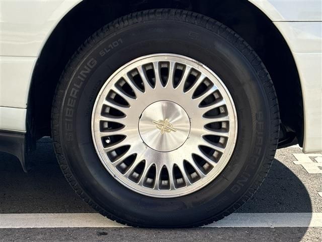 CEDRIC hardtop 4WD