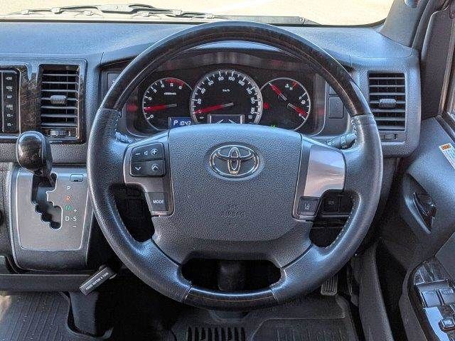 HIACE van 4WD
