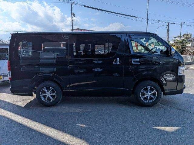 HIACE van 4WD