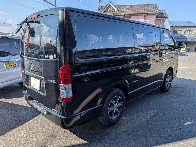 HIACE van 4WD