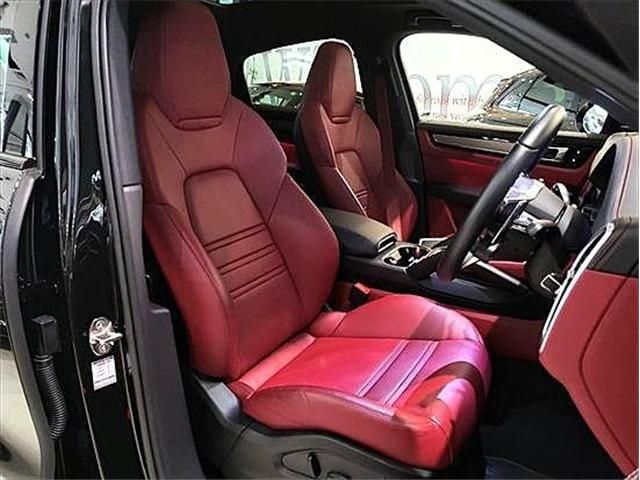 PORSCHE Cayenne coupe