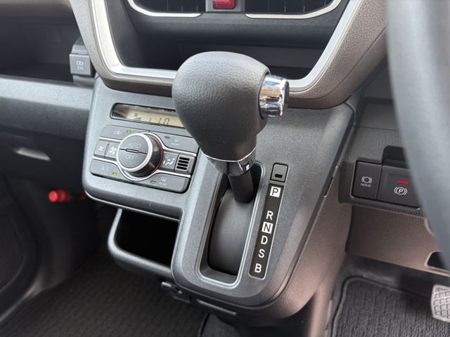 MOVE 4WD