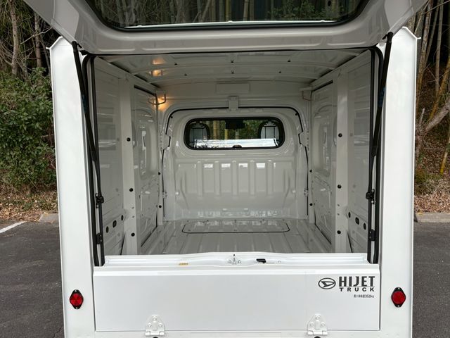 HIJET truck