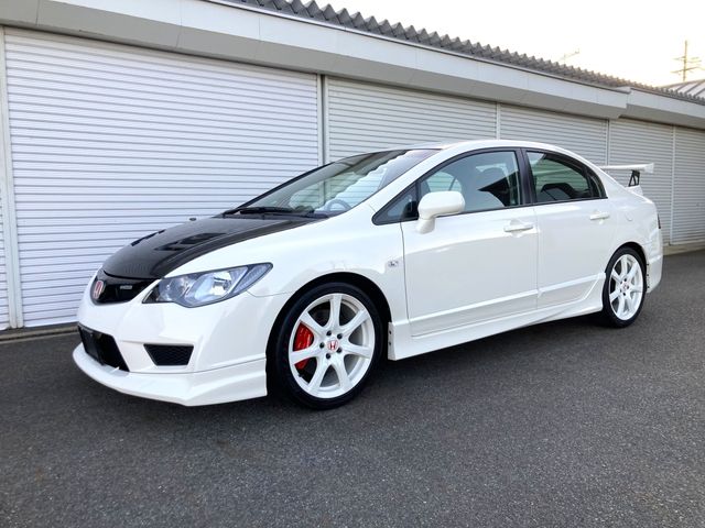 CIVIC sedan
