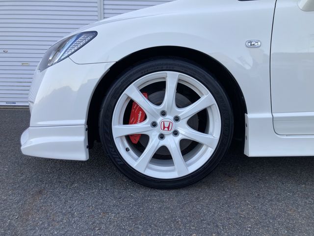 CIVIC sedan