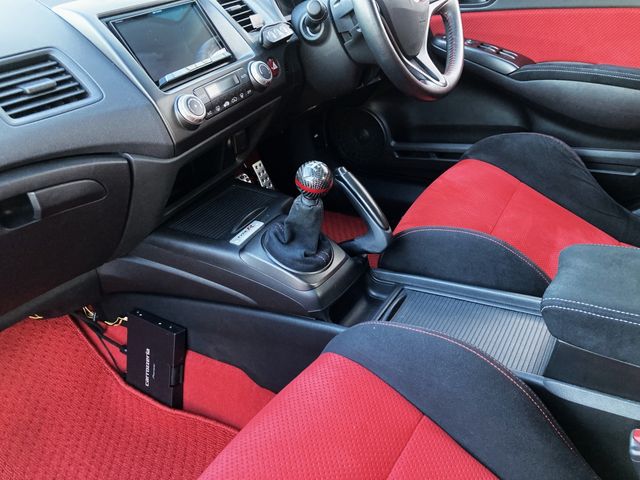 CIVIC sedan