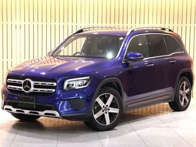 MERCEDES BENZ GLB