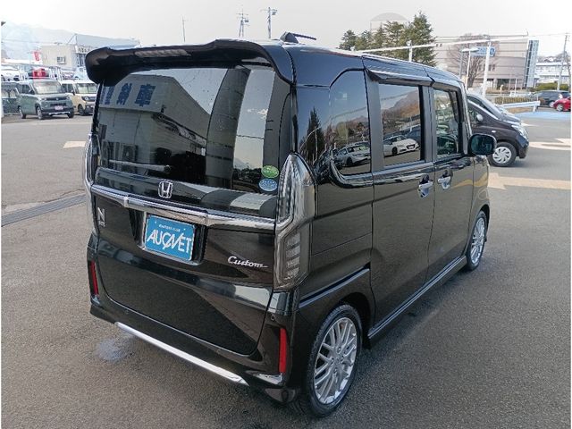 N-BOX CUSTOM