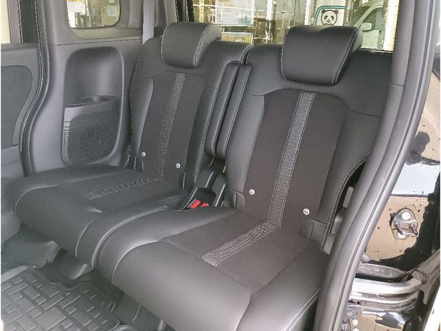 N-BOX CUSTOM