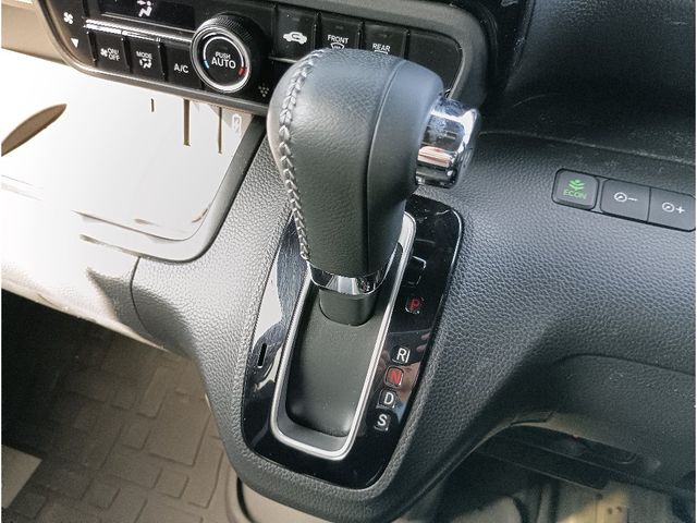 N-BOX CUSTOM