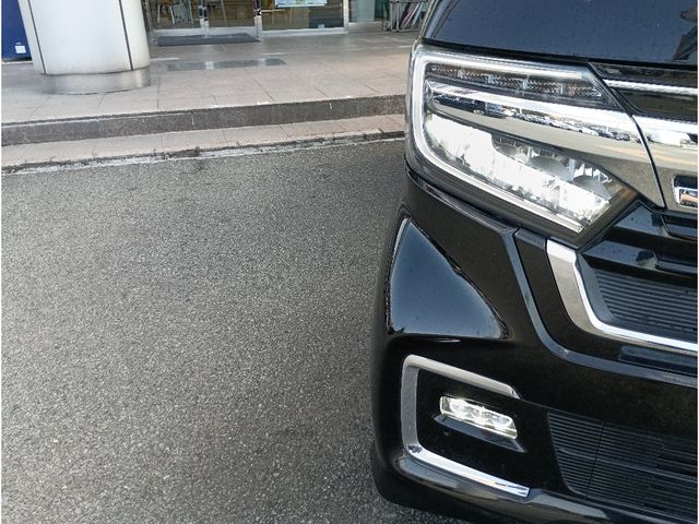 N-BOX CUSTOM