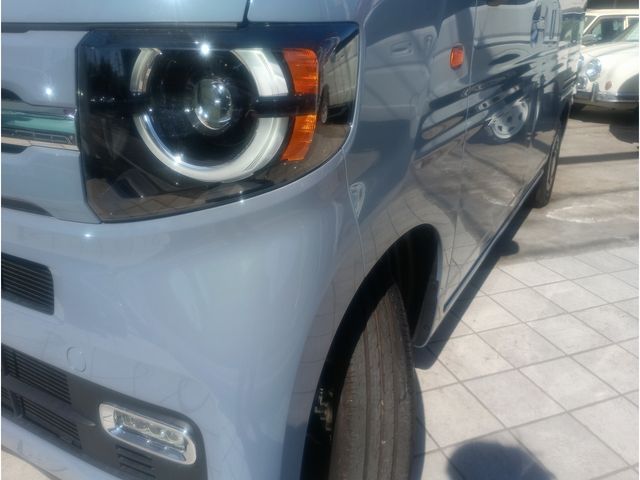 N-VAN