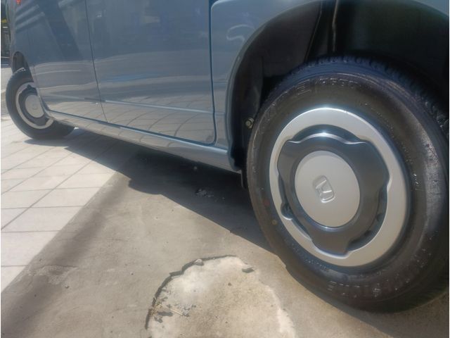 N-VAN