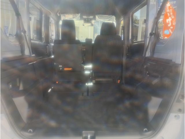 N-VAN
