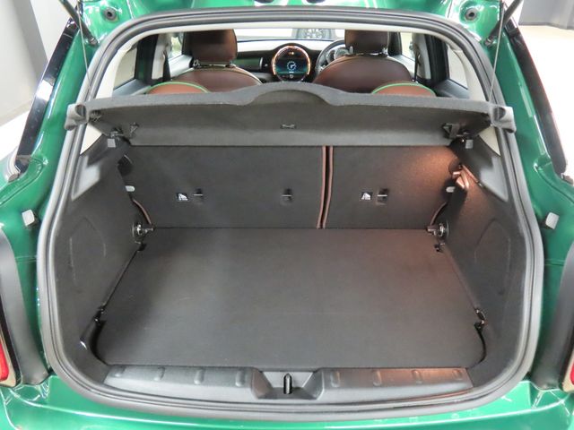 MINI COOPER SD 5DOOR