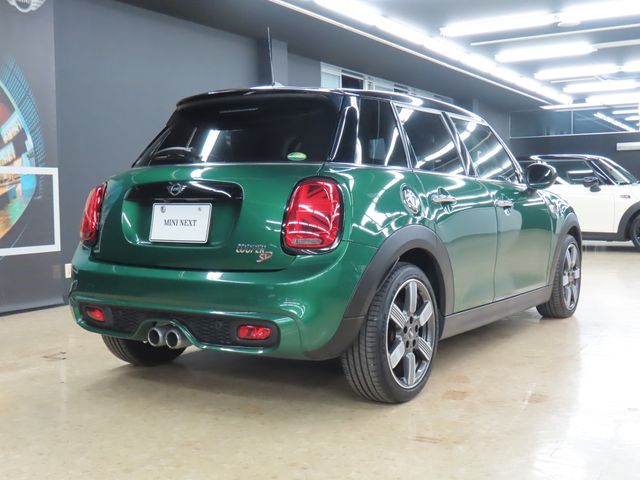 MINI COOPER SD 5DOOR