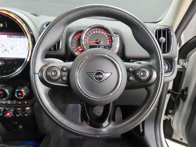 MINI COOPER D CROSSOVER