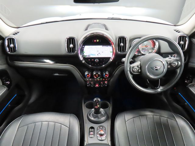 MINI COOPER D CROSSOVER