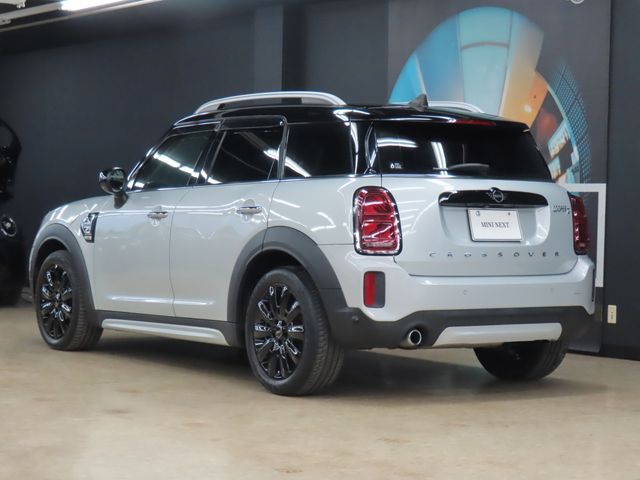 MINI COOPER D CROSSOVER