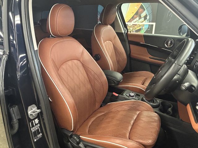 MINI COOPER D CROSSOVER