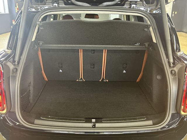 MINI COOPER D CROSSOVER