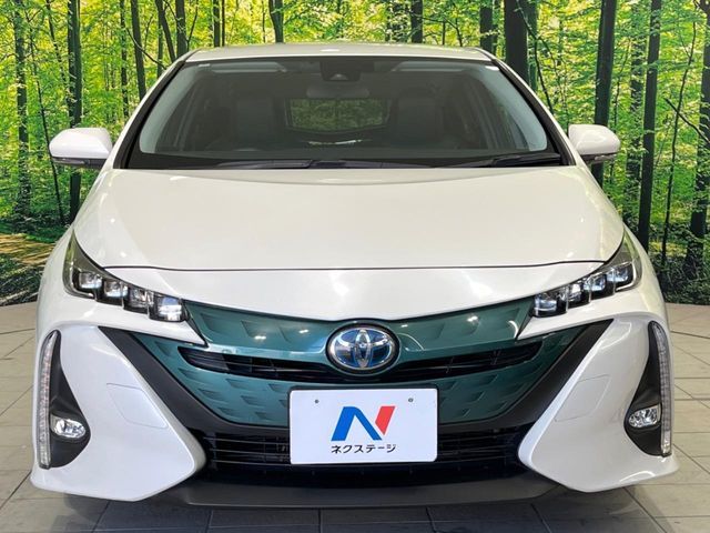 PRIUS PHV