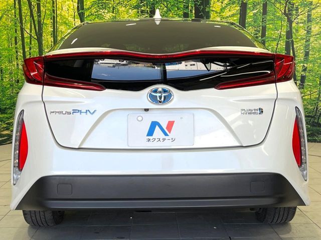 PRIUS PHV