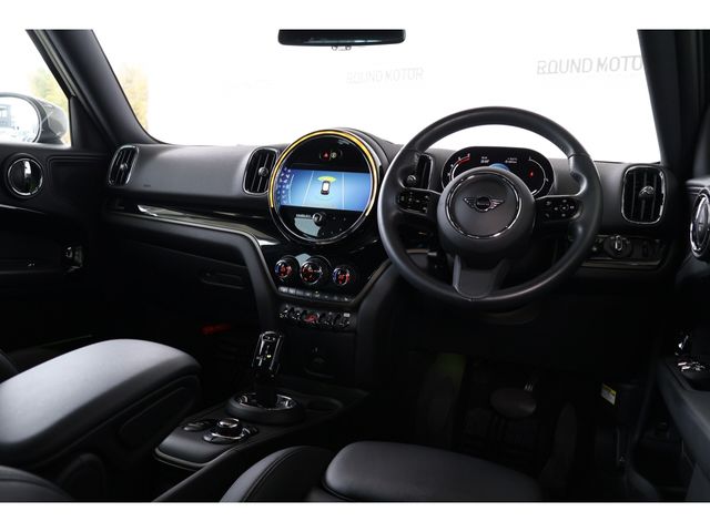 MINI COOPER D CROSSOVER
