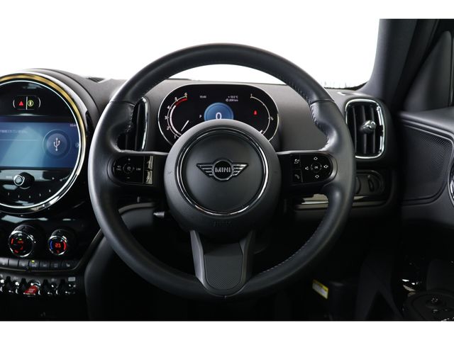 MINI COOPER D CROSSOVER