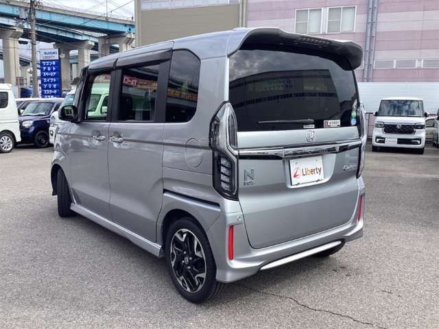 N BOX CUSTOM