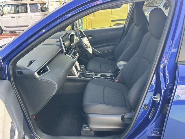 COROLLA CROSS HYBRID