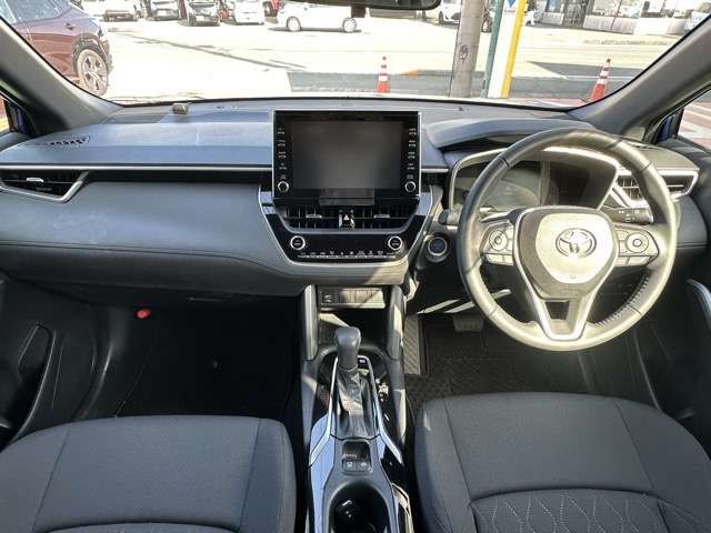 COROLLA CROSS HYBRID