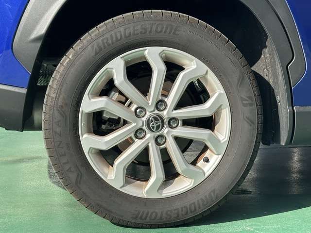 COROLLA CROSS HYBRID
