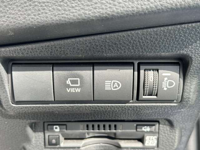 COROLLA CROSS HYBRID