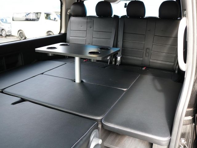 HIACE wagon