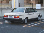 VOLVO 240 sedan