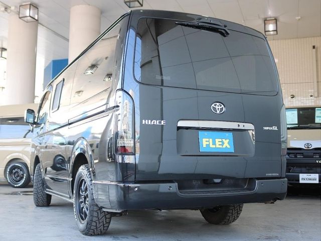 HIACE van 4WD