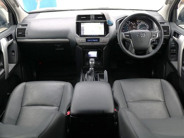 LANDCRUISER PRADO