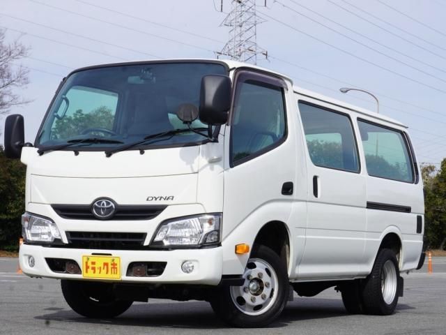DYNA Route Van