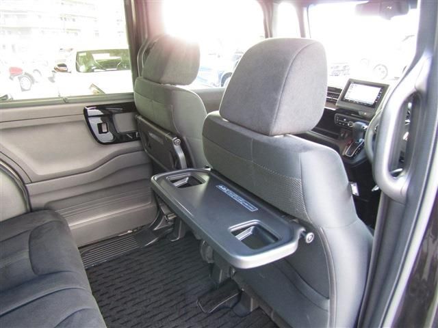 N-BOX CUSTOM