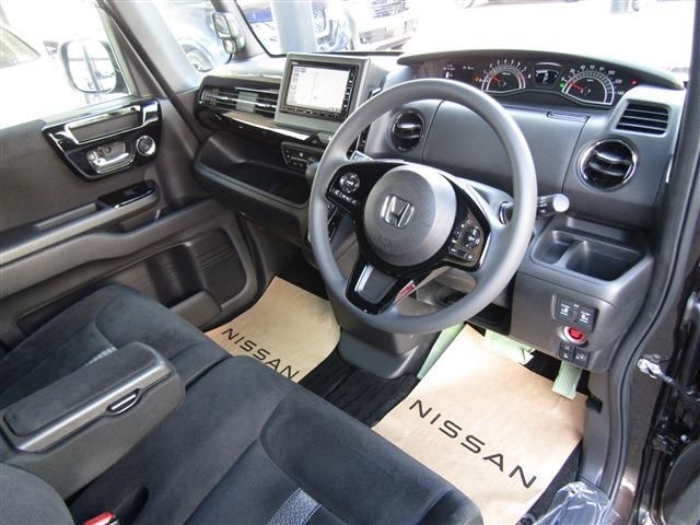 N-BOX CUSTOM