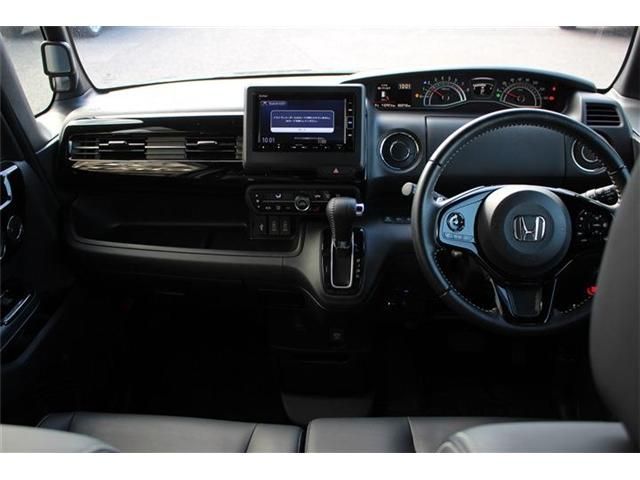 N-BOX CUSTOM