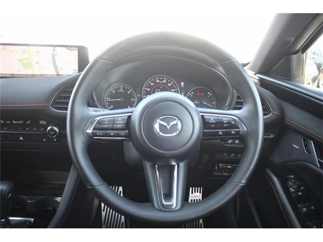 MAZDA3 FASTBACK