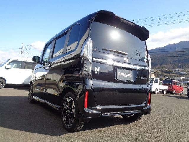 N-BOX CUSTOM