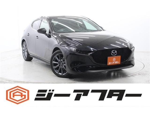 MAZDA3 FASTBACK