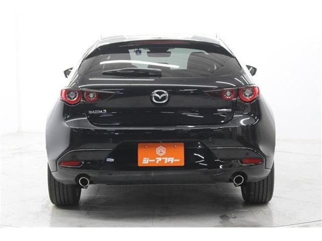 MAZDA3 FASTBACK