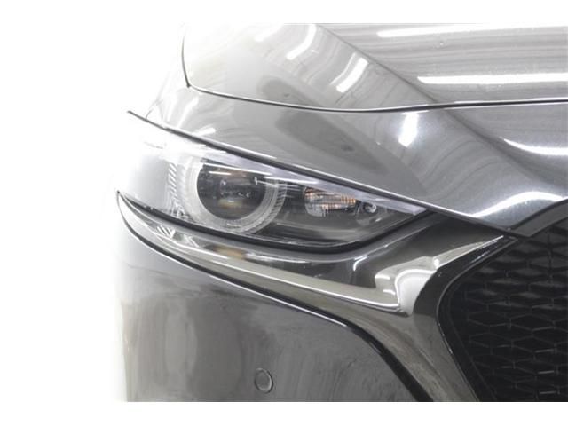 MAZDA3 FASTBACK