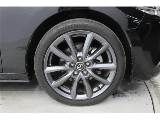 MAZDA3 FASTBACK