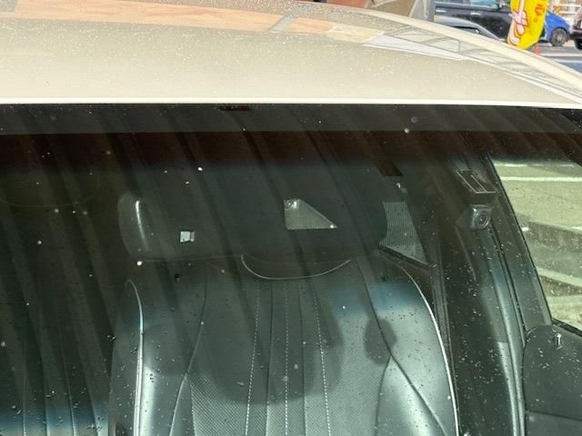 CROWN sedan hybrid