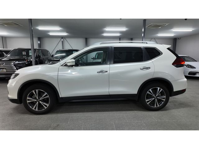X-TRAIL 2WD